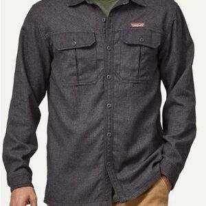 Patagonia Men's Casual Button Down Shirt - Dark Gray